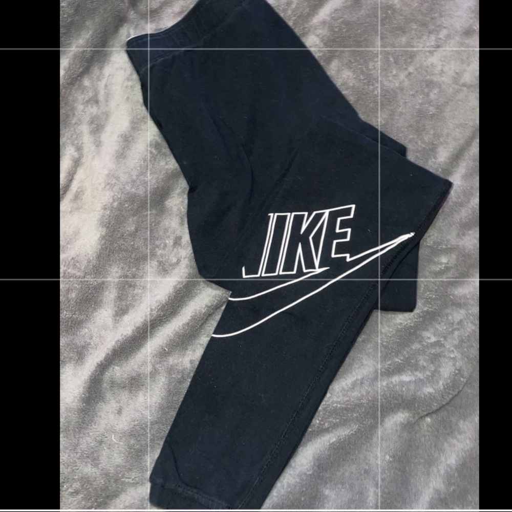 black nike leggings size small